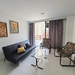 Luminoso Y Cerca Del Mar Apartamento