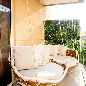 Pet-friendly Pool Retreat With Luxury Hot Showers Apartamento