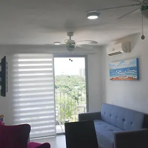 Condominio, Horizonte Plaza, Santa Marta. Apartamento